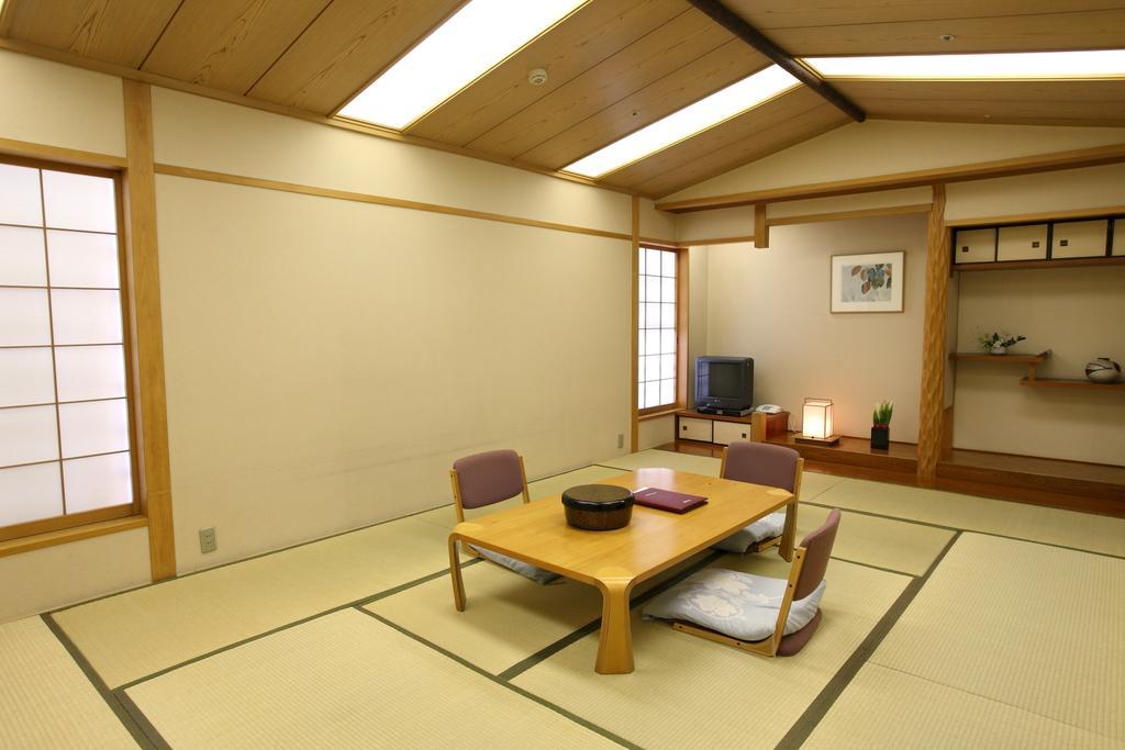 Sunplaza Seasons Otel Nagoya Dış mekan fotoğraf