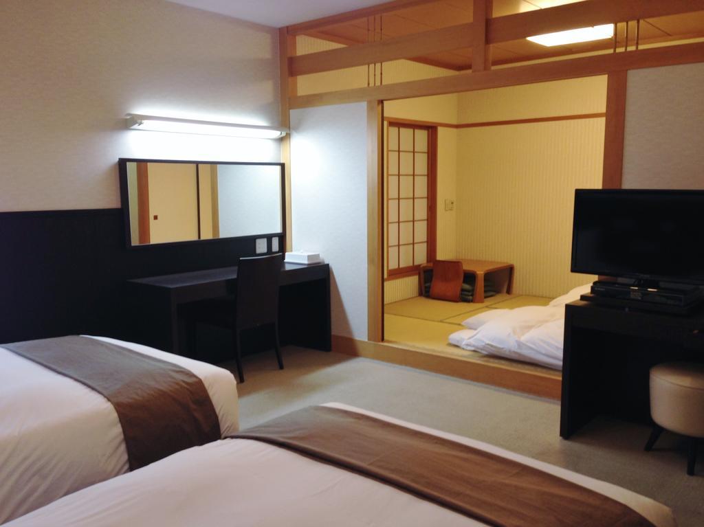 Sunplaza Seasons Otel Nagoya Dış mekan fotoğraf
